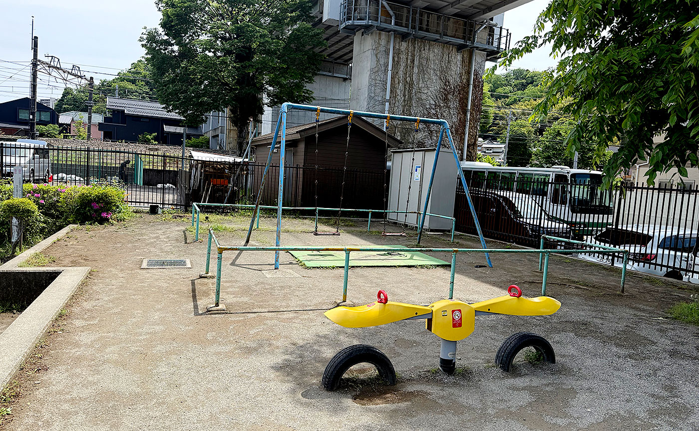 百村神化児童公園