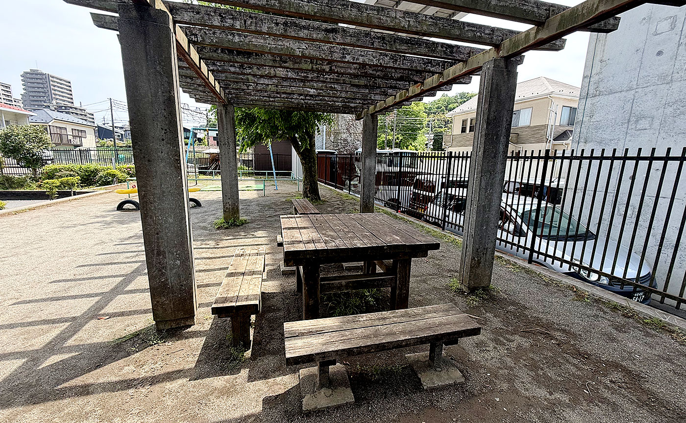 百村神化児童公園