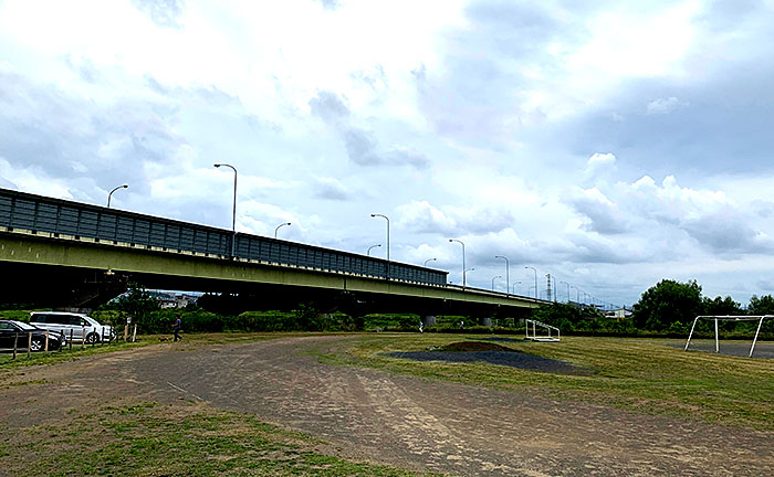 河川敷公園