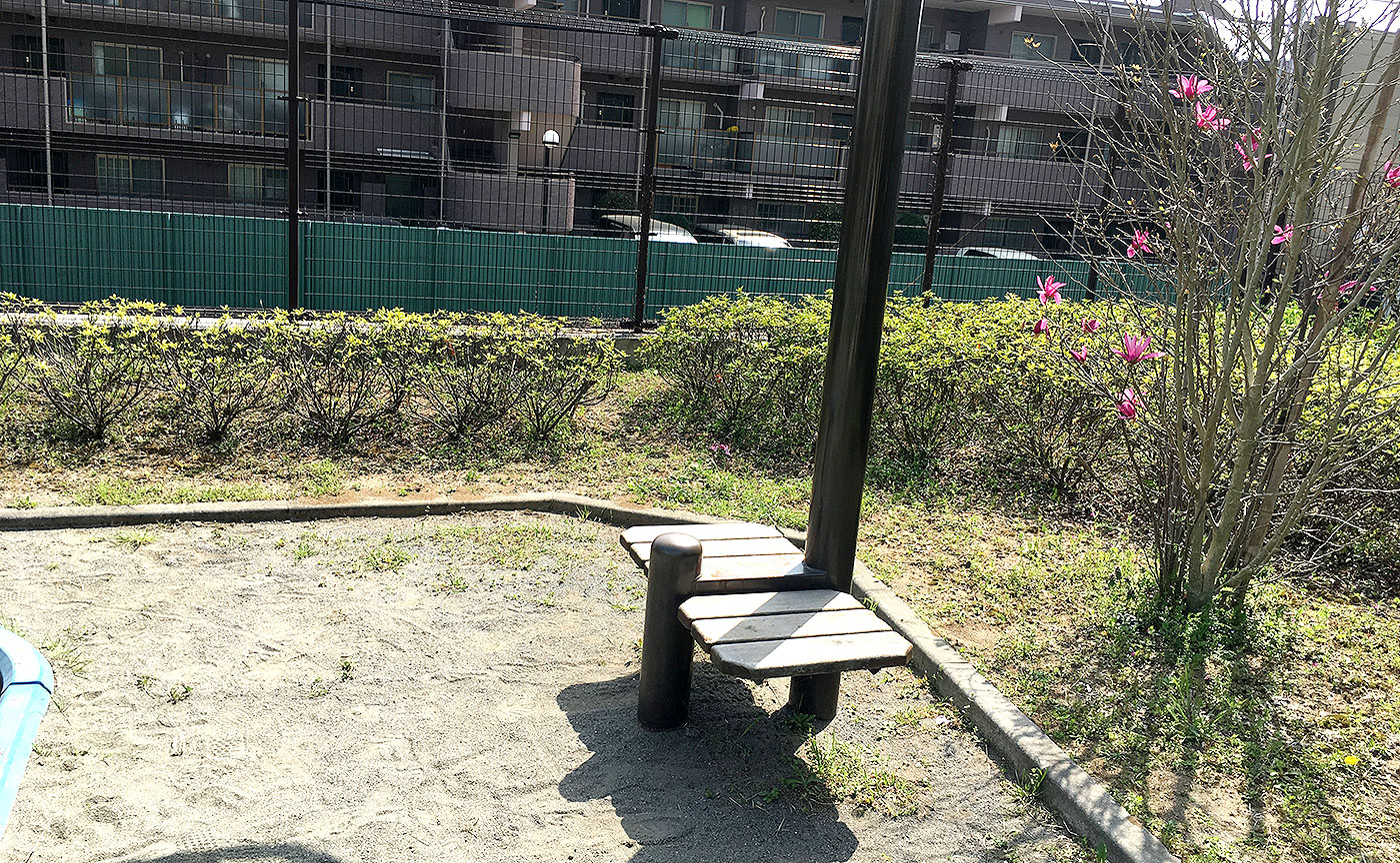 能ヶ谷藤の木なかよし公園