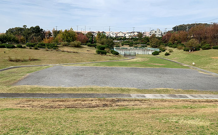 三ツ目山公園