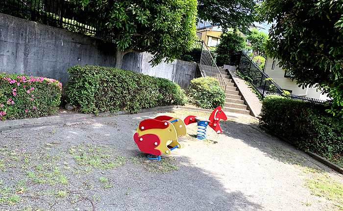 玉川学園新玉園台児童公園