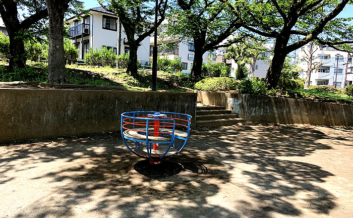 かぶと塚公園