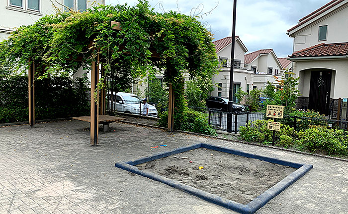 小山ヶ丘こもれび公園