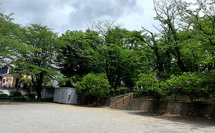 鶴川若草児童公園