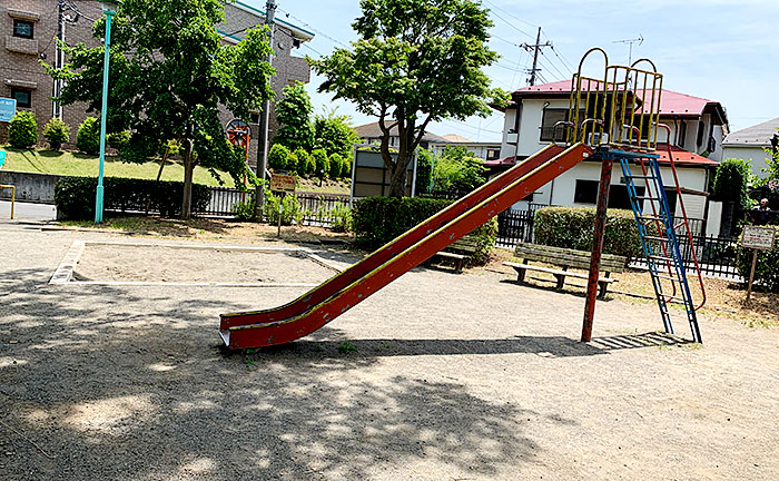 玉川学園すみれ児童公園