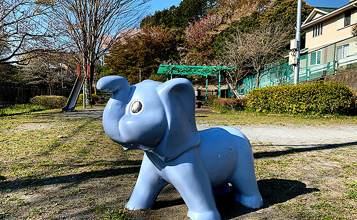 図師並木の上児童公園