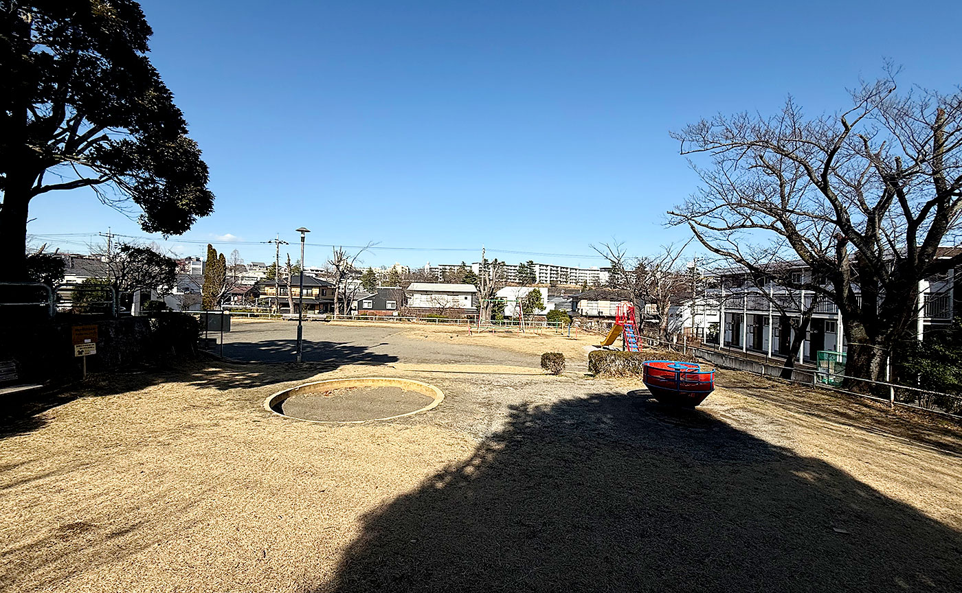鶴川月の子児童公園