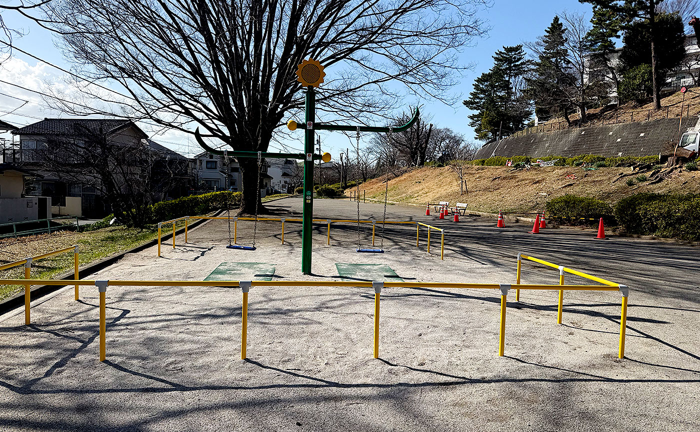 鶴川鶴の子児童公園