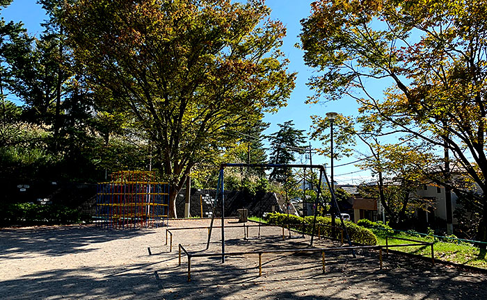 鶴川鶴の子児童公園