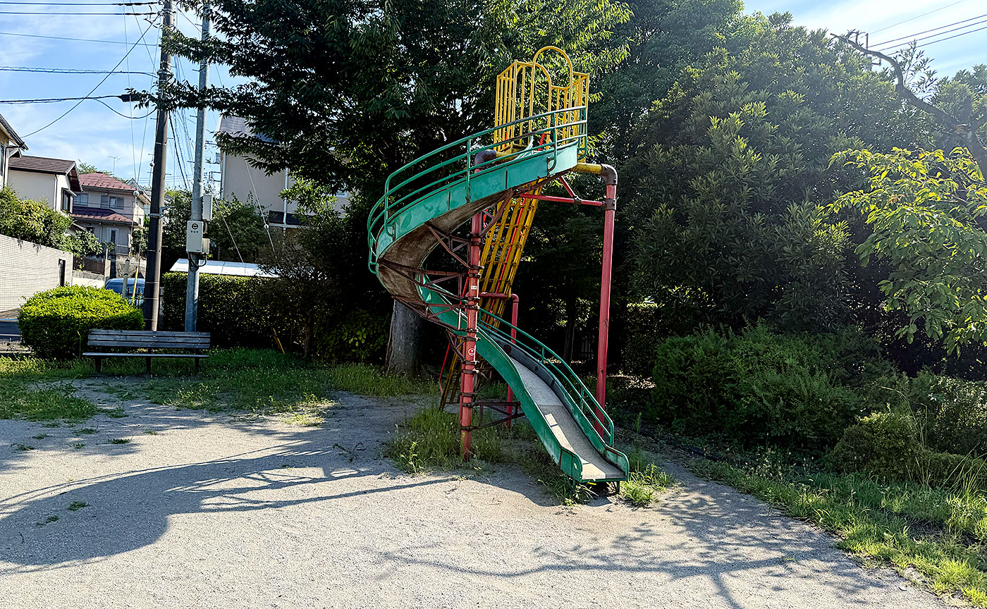 金井大ビャク児童公園