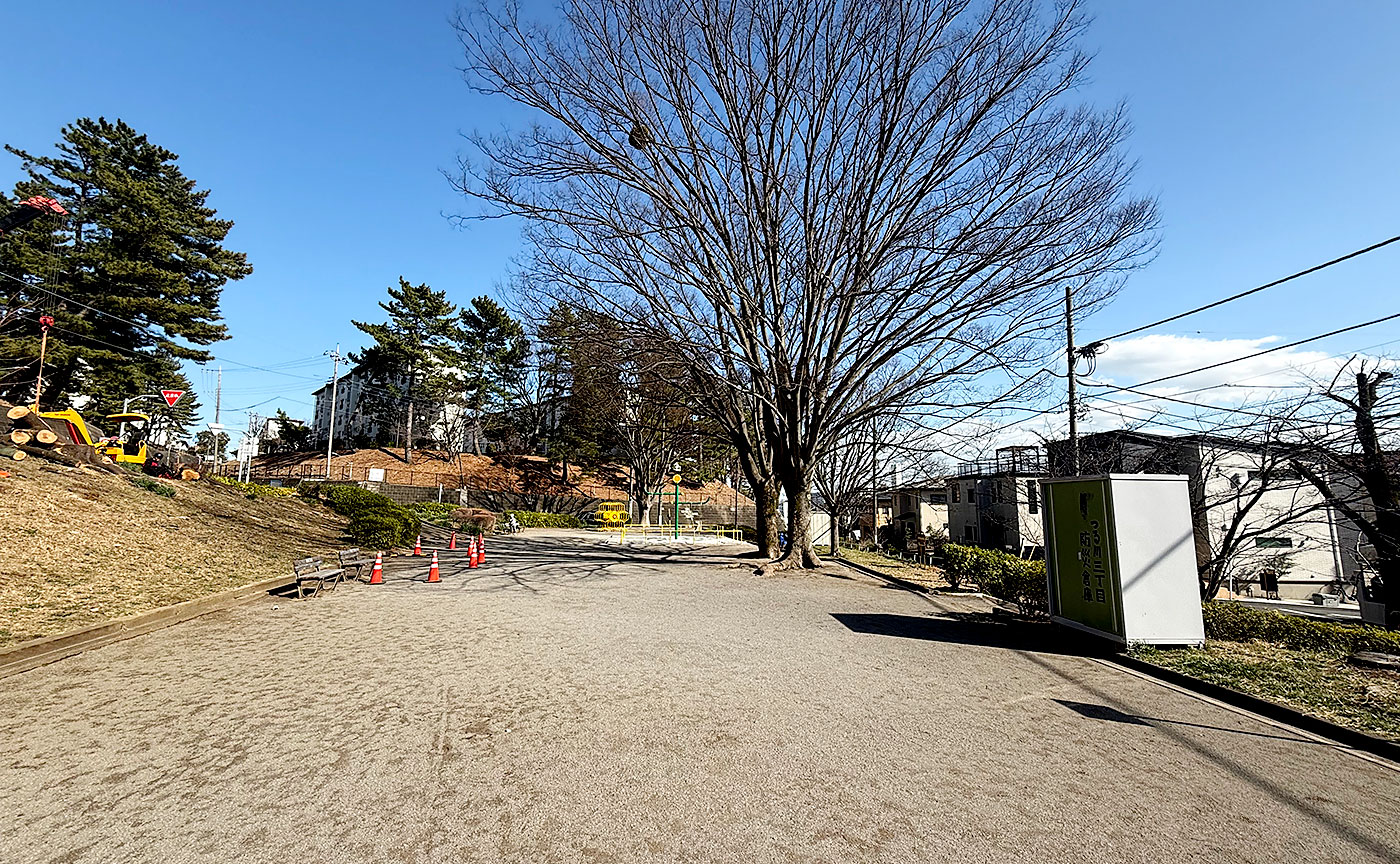 鶴川鶴の子児童公園