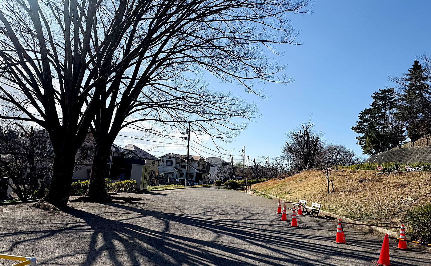 鶴川鶴の子児童公園