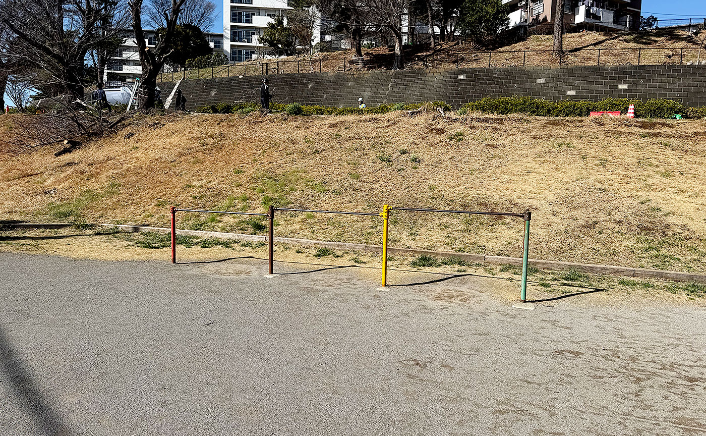 鶴川鶴の子児童公園