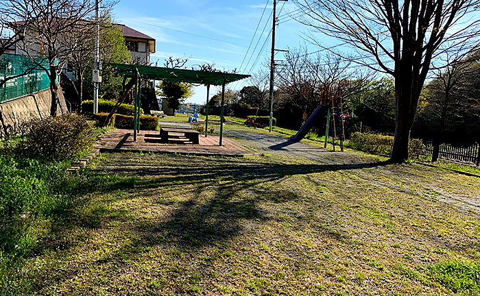 図師並木の上児童公園