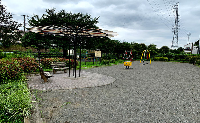 小山中村公園