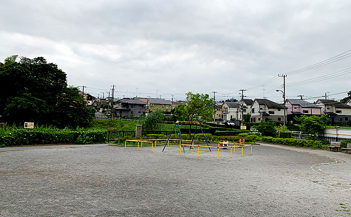 上小山田みつやせせらぎ公園