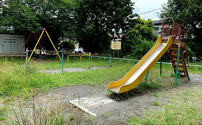 鶴川仲よし児童公園