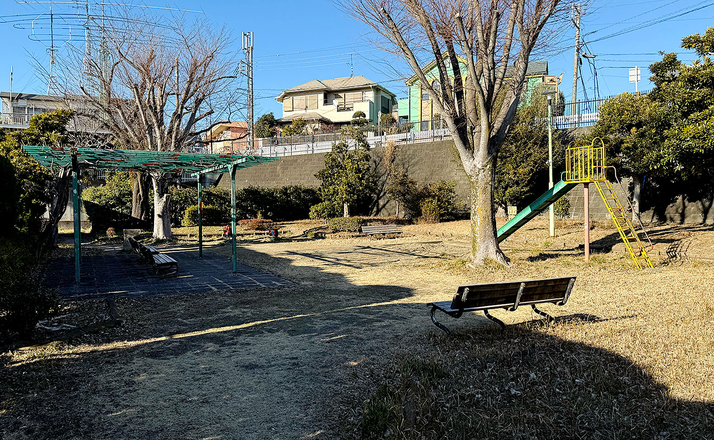 堰の山児童公園