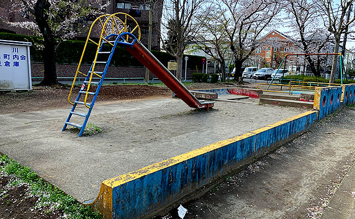 鶴川どんぐり児童公園