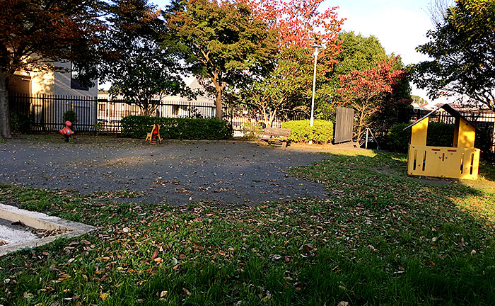 本町田上の山児童公園