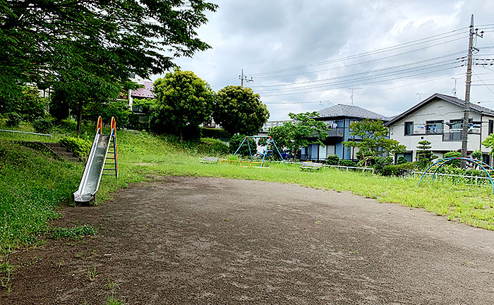 鶴川ひばり児童公園