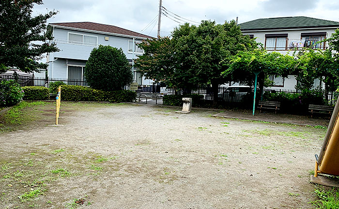 小山三ツ目東公園