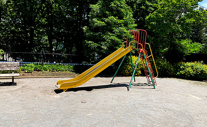 金森さくらなかよし公園