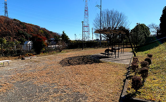 小野路堂谷公園