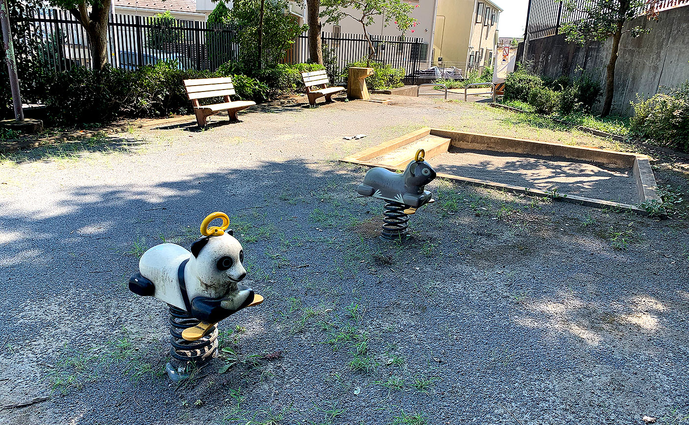 真光寺かん塚児童公園