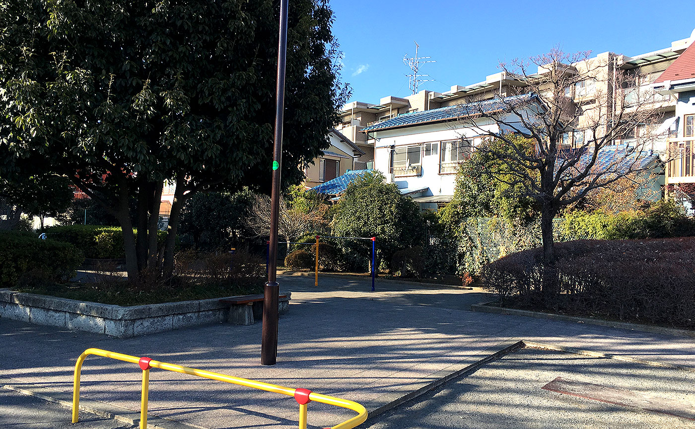 鎌田二丁目公園