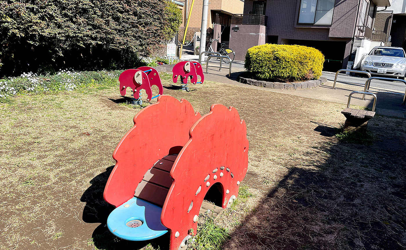 若林五丁目緑と子ども公園