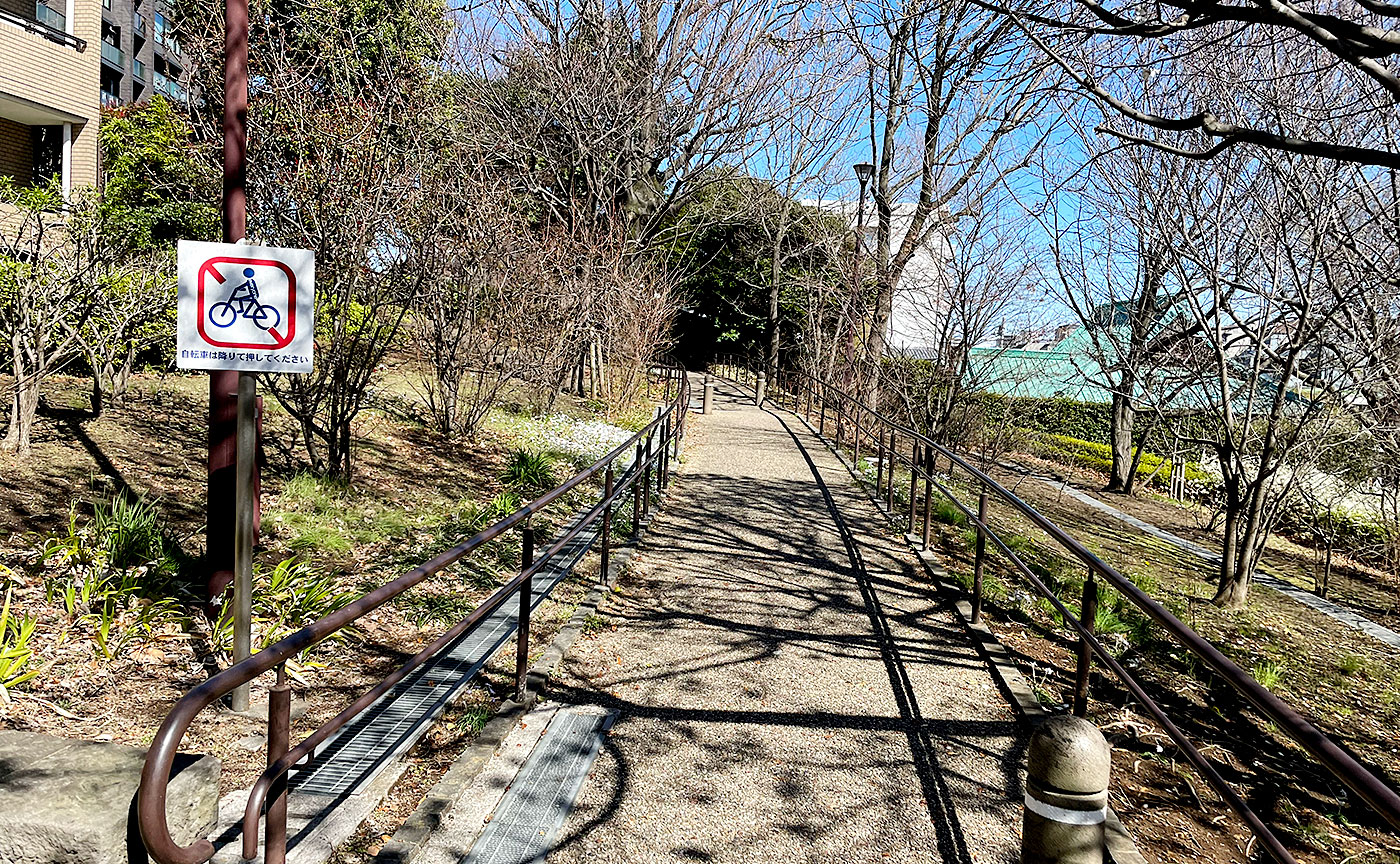 太子堂円泉ヶ丘公園