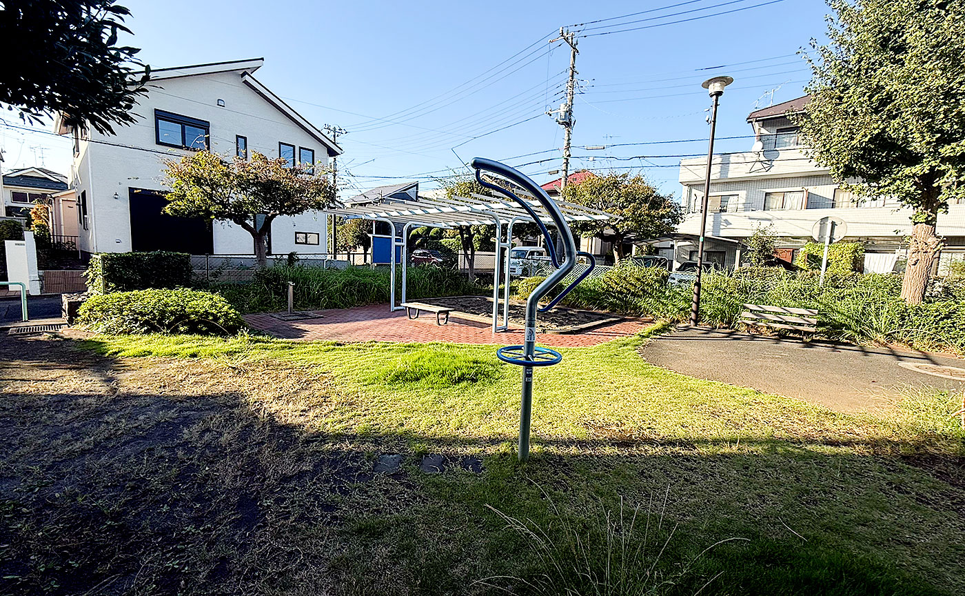 鎌田三丁目公園