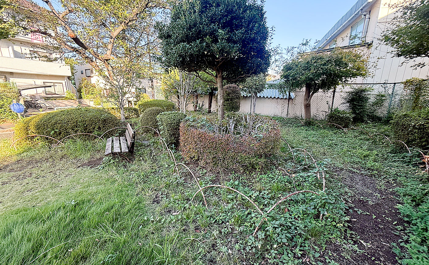 鎌田三丁目公園