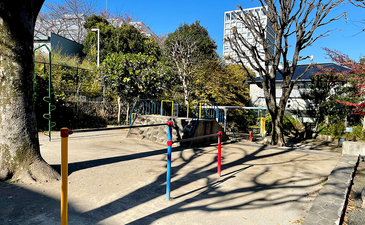 戸山東公園