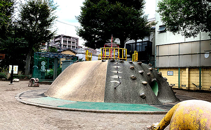 やよい児童遊園 | 新宿区公園探訪
