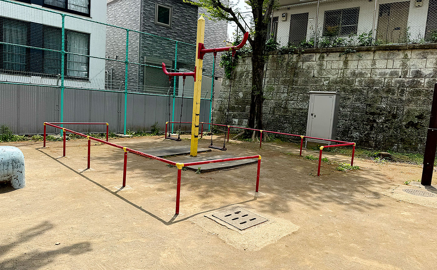 しらゆり児童公園