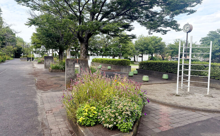 多摩市の公園