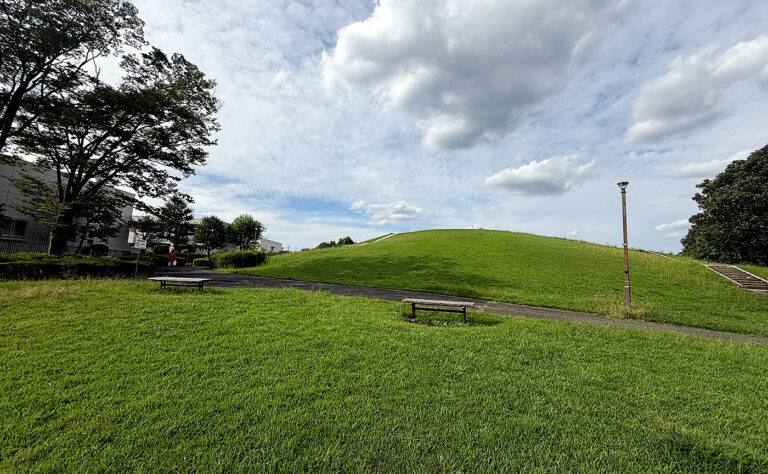 鶴牧東公園