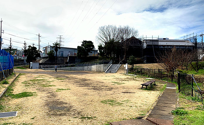 大栗橋公園