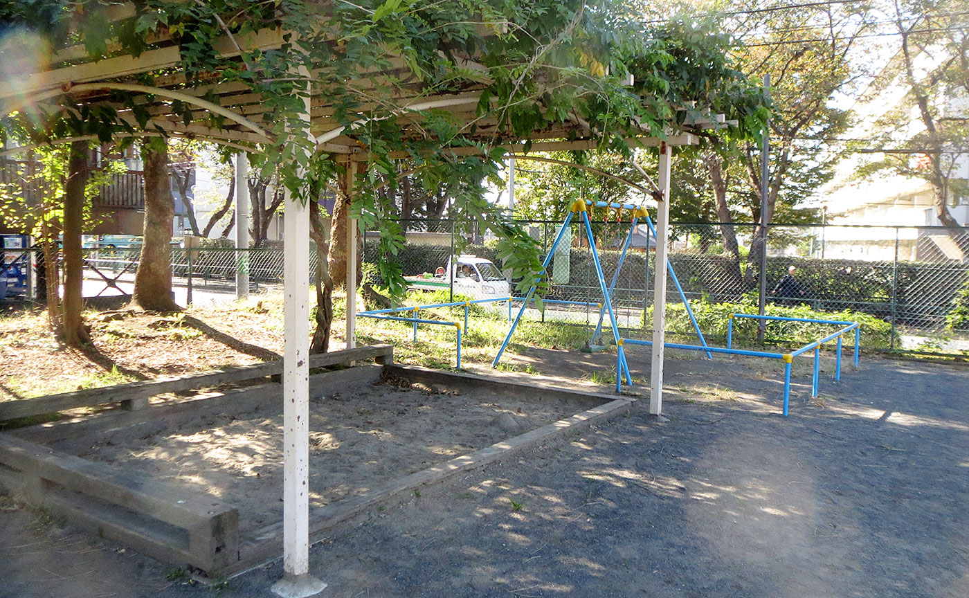 東寺方中央公園