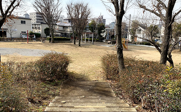 越野下根公園