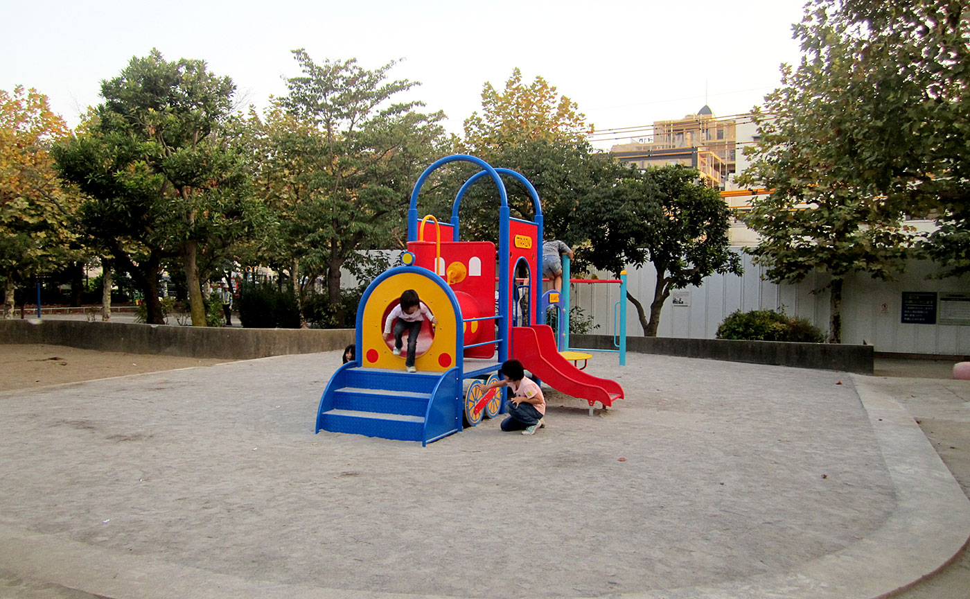 青戸平和公園