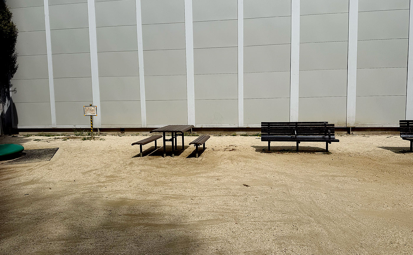 蚕糸の森公園