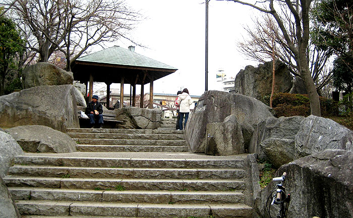 王子本町公園