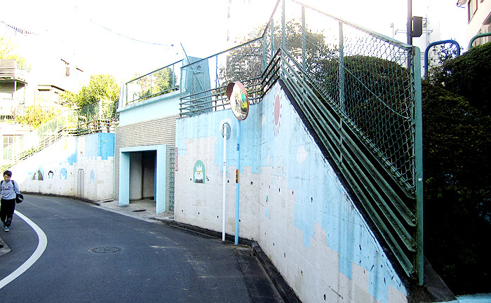 永泉寺坂児童遊園