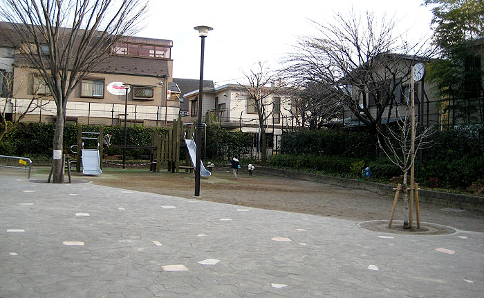 駕篭町公園