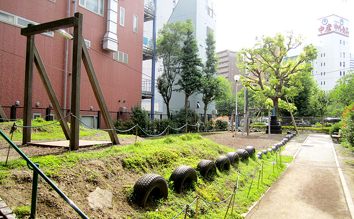 あかつき公園冒険広場