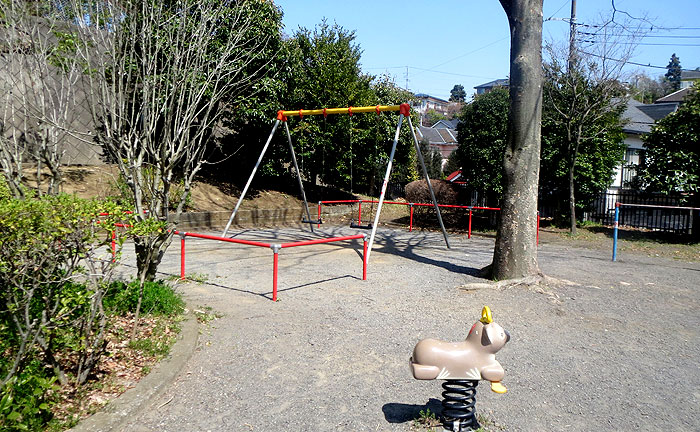 玉川学園旭ヶ丘児童公園